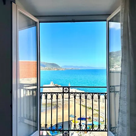 Molo Sea View Apartment Cefalù Buitenkant foto